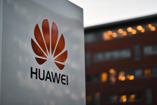 Huawei представила SSD на 122 ТБ для AI-инфраструктуры
